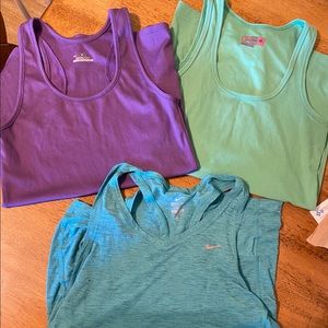 Workout tank lot